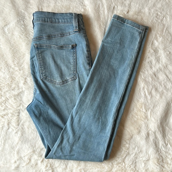 Free People Denim - Free People Skinny Jegging 29 Light Wash